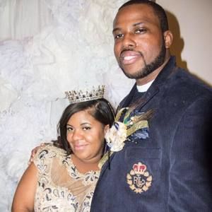 Meet your Posher, Myya